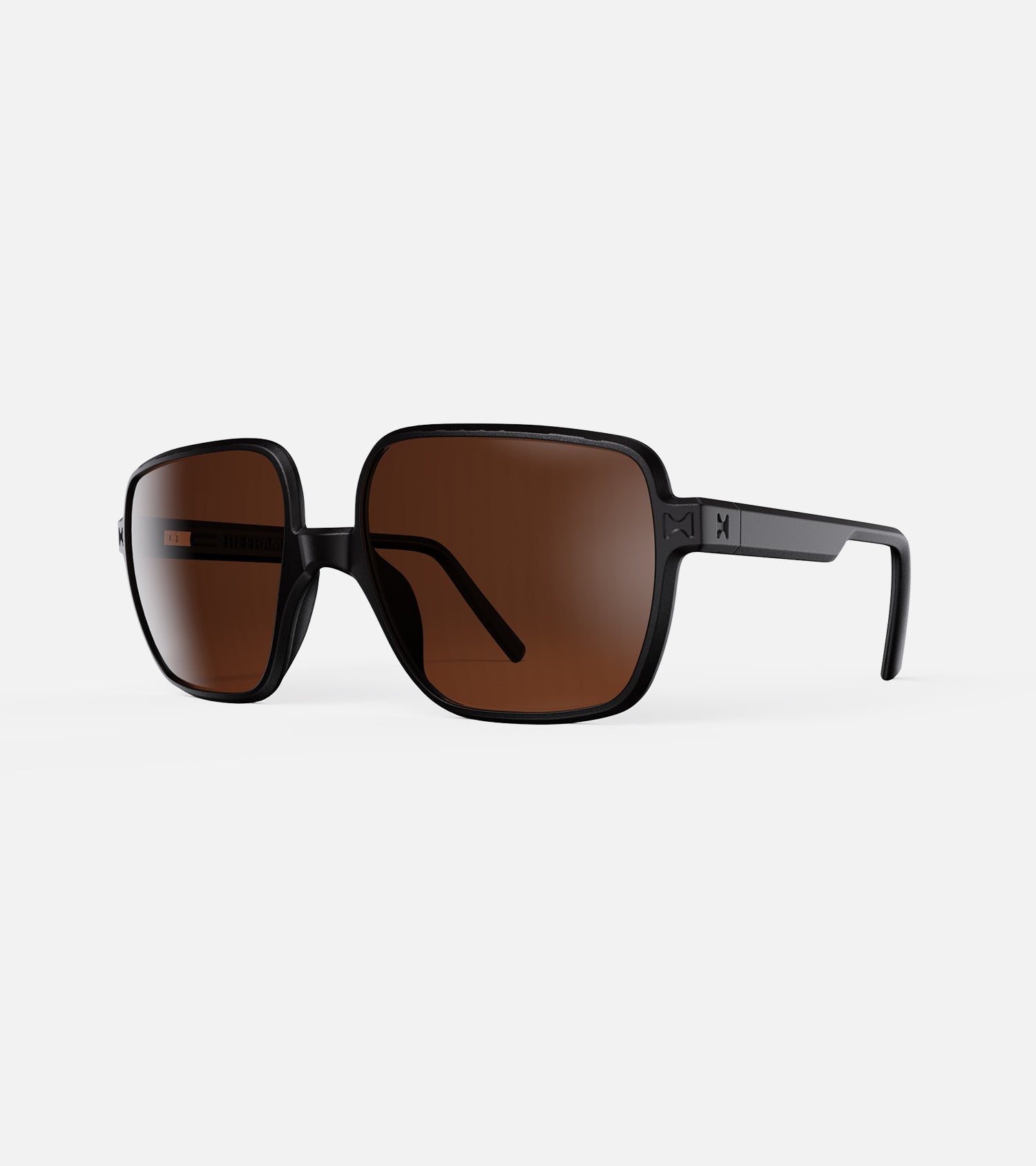 Sophisticated black sunglasses with UV-protection, designed for modern men and women seeking a classic look