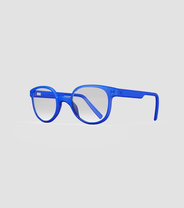 Wide bridge Thant eyeglasses with saddle bridge and hockey-style temples
-side view