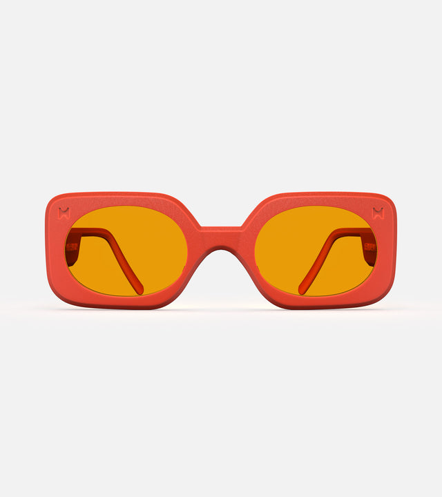 Vibrant  and orange Planga sunglasses by Reframd  for low nose bridges, with bold, square frames and amber color lenses, ideal for sunny outings.