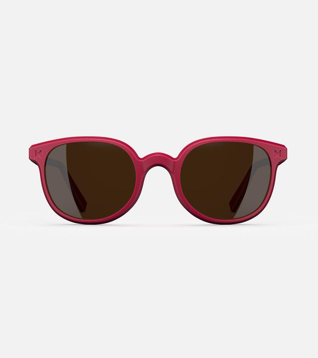 Classic Bordeaux sunglasses for wide nose bridges with round brown lenses