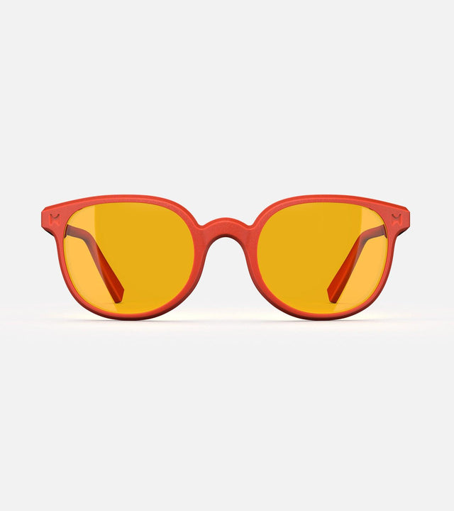 Classic orange sunglasses for narrow nose bridges with round amber coloured lenses