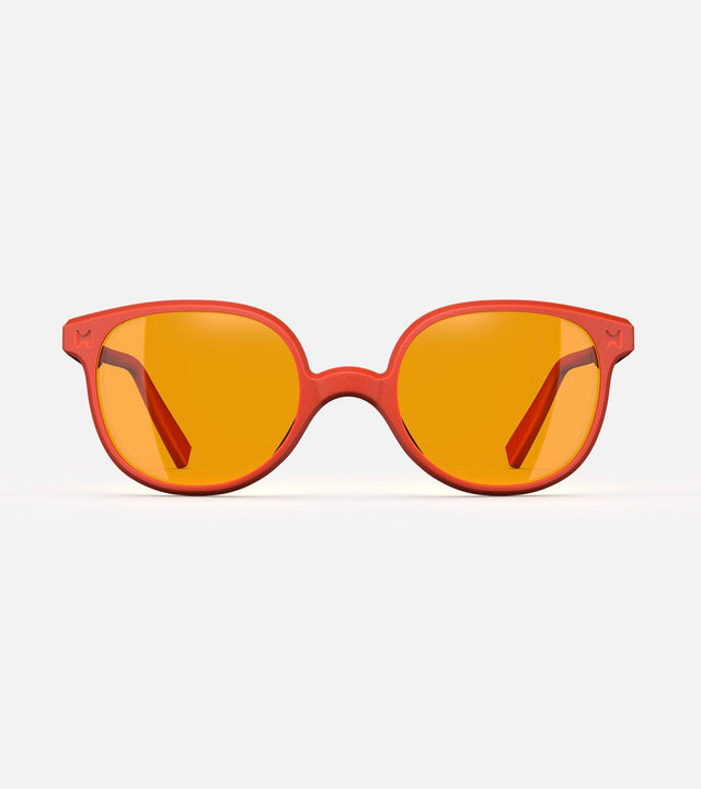 Classic orange sunglasses for wide low nose bridges with round amber coloured lenses